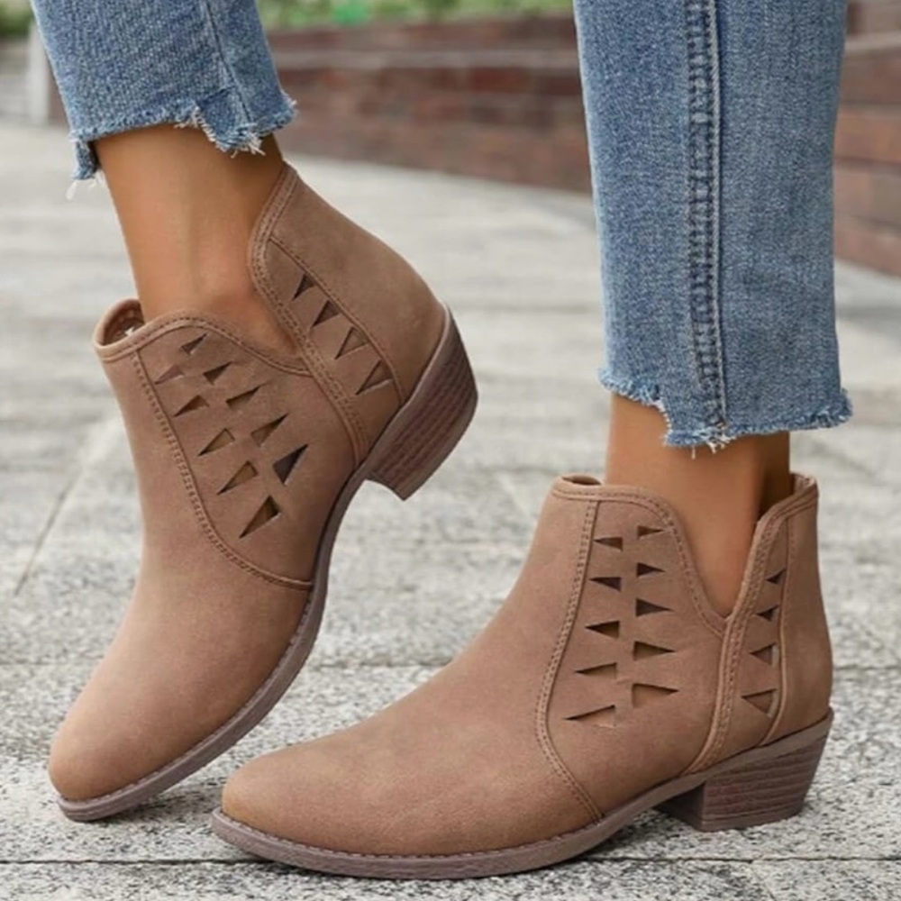 TOP Moda Tan Ankle Booties with Cutout Design